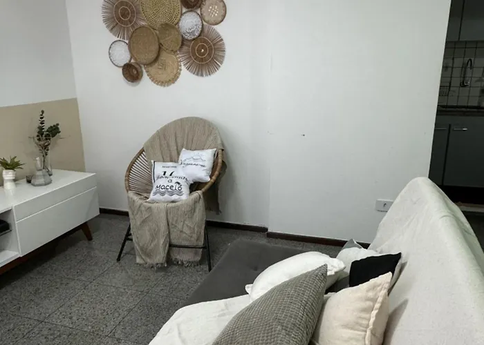 Apartamento quarto e sala próximo ao mar